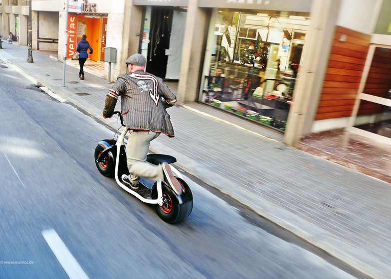 VERSATILE ELECTRIC SCOOTER